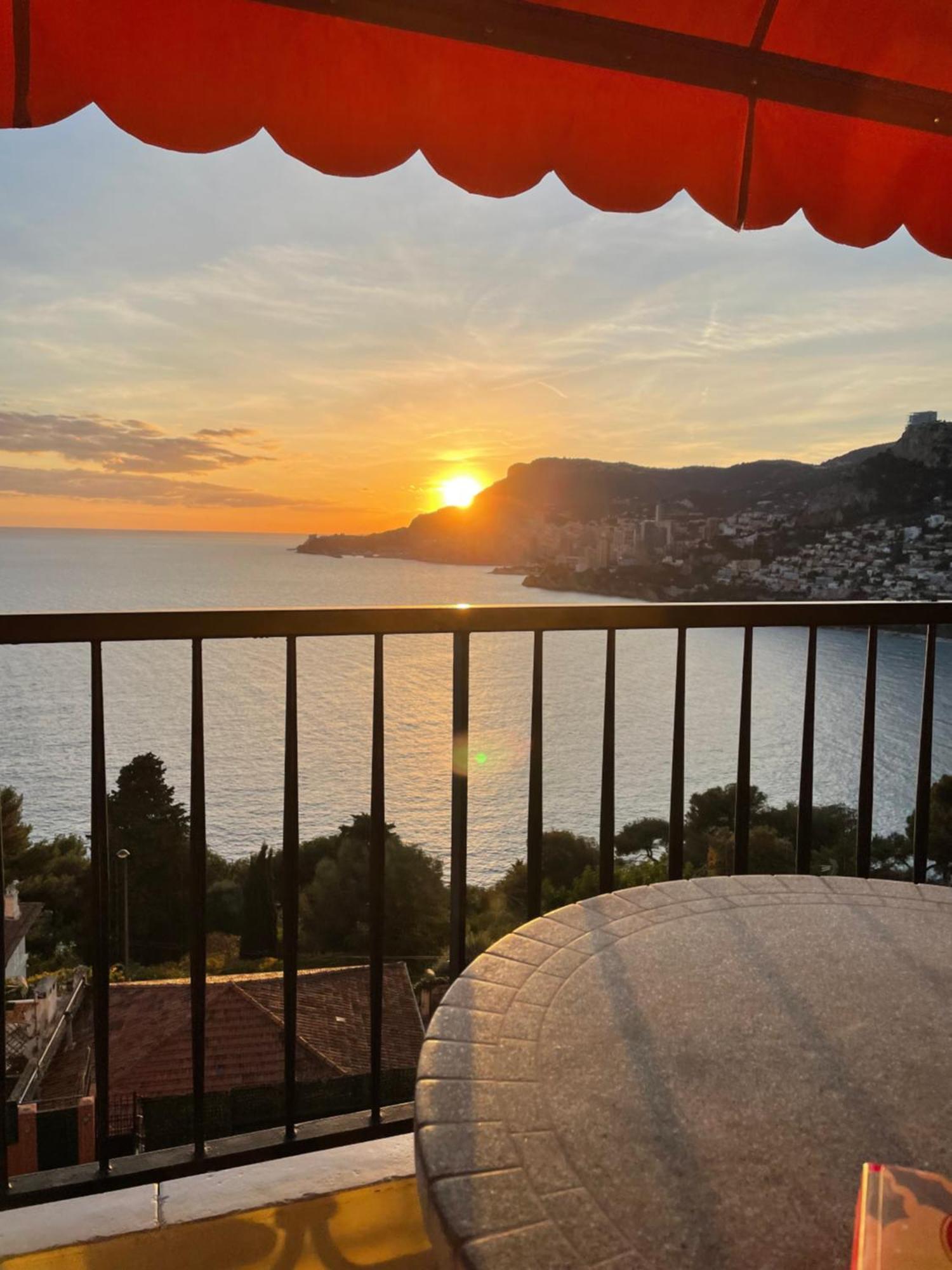 Aux Portes De Monaco Superbe T3 Vue Mer Рокебрюн — Кап-Мартен Экстерьер фото